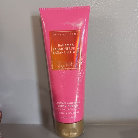 bath and body works Bahamas Passionfruit & Banana Flower - Picture 1 of 1